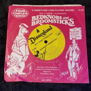 Walt Disney's The Aristocats 33 1/3 record - 1970s Disneyland