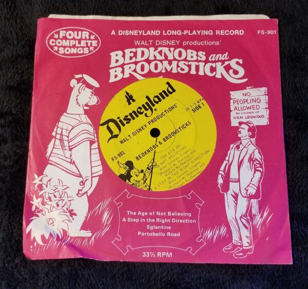 Walt Disney's The Aristocats 33 1/3 record - 1970s Disneyland