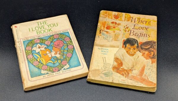 Lot of 2 Vintage Love-Themed Mini Paperbacks: "The I Love You Book" & "Where Love Begins" - Romantic Collectible Nostalgic Gifts