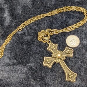 Vintage 1975 Sarah Cov Limited Edition 30" Pearl & Gold Tone Cross Pendant Necklace