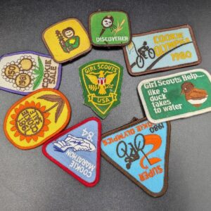 Lot of 9 Vintage Girl Scout Brownie Patches - Collectible Embroidered Badges for Scouts - Nostalgic Memorabilia