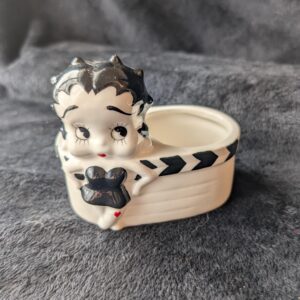 Vintage Betty Boop Kitchen Sponge Holder | Retro Ceramic Decor