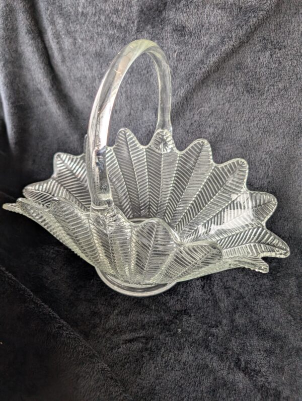 L.E. Smith Glass Basket | Vintage Clear Pressed Glass | Decorative Centerpiece | 15" wide Collectible Pressed Glass Basket