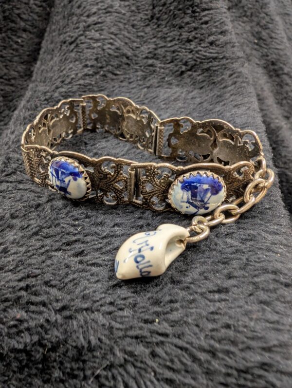 Vintage Holland Souvenir Bracelet | Delft Blue Porcelain & Filigree Metalwork | Dutch Charm Jewelry