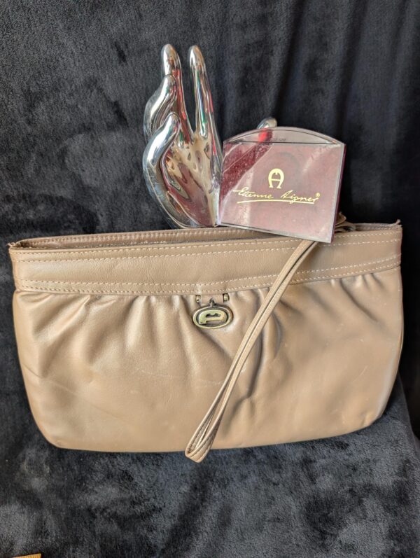 Vintage Etienna Aigner Taupe Leather Clutch Bag with EA Mirror / Retro Handbag Purse / Accessory Elegant Fashion / Classic Evening Accessory