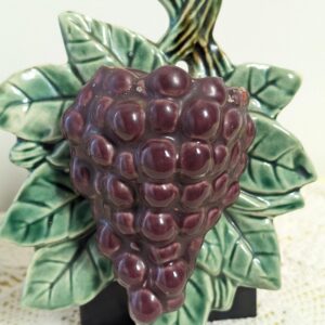 Vintage Grapes Wall Pocket | Majolica-Style Ceramic Hanging Vase | 7" Purple Fruit & Leaf Kitchen Decor | Wall Fun | Grape Vase