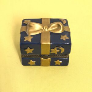 Limoges Style Porcelain Trinket Box | Moon & Stars Gift Box with Gold Bow | Celestial Hinged Keepsake for Dreamers and Collectors