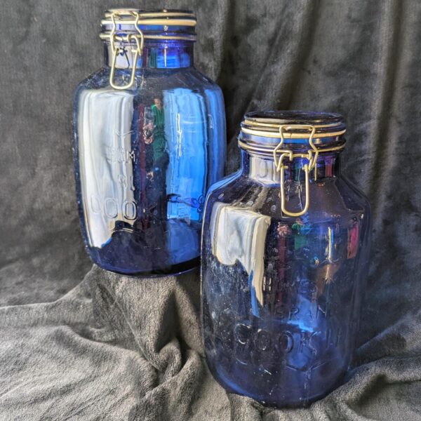 Vintage Cobalt Blue 4-Quart Glass Canister | Wills Bakery | Homestyle Bread & Cookies Jar